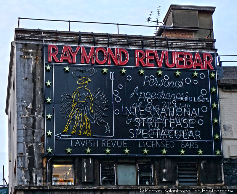 Raymond Revue Bar